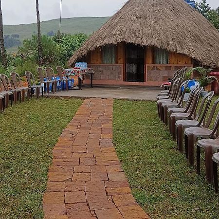 Meikha Homestay Pynursla Екстер'єр фото