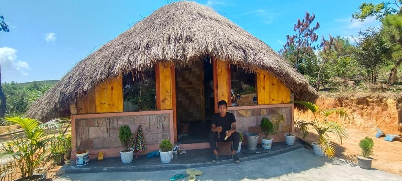 Meikha Homestay Pynursla Екстер'єр фото