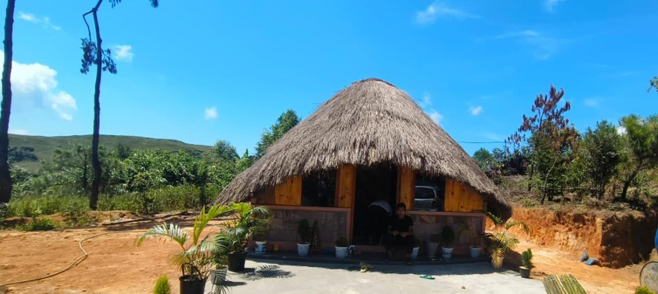 Meikha Homestay Pynursla Екстер'єр фото